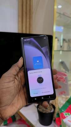 Galaxy Fold 5 256GB image 2