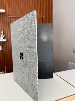 Machine Surface Laptop 3 image 7