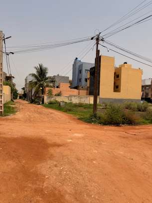 Terrain à vendre Zac Mbao cité enseignant TF individuel image 5
