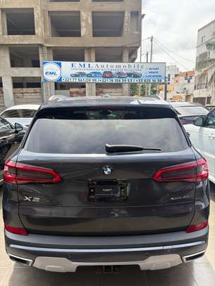 BMW X5 2019  07 places Gris Métallisé Automatique Faible Km image 7