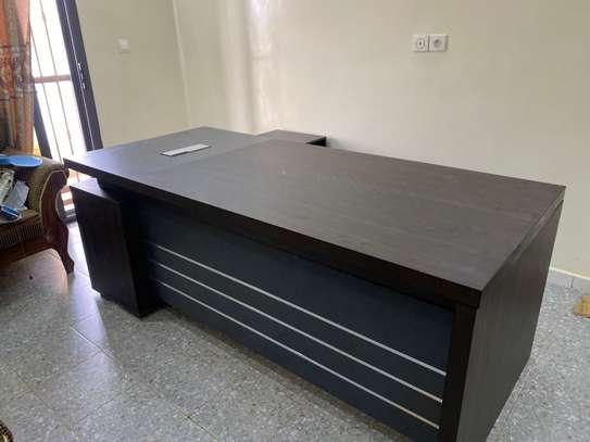 Table de bureau image 2