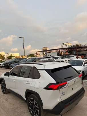 Rav 4 2020 image 11