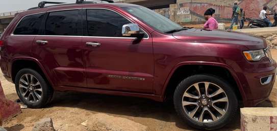 Jeep Grand cherekee image 3