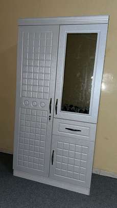 Armoire marron,noire ,gris et blanc image 14