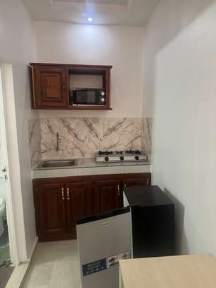 Chambre avec toilette + balcon à louer – Mermoz (Dakar) image 2