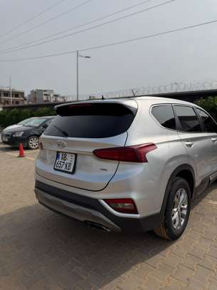 Hyundai Santafe 2020 image 11