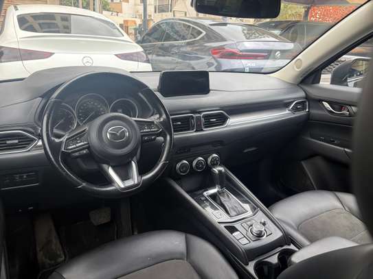 Mazda CX-5  2019 SUV noir spacieux confort et sécurité image 8