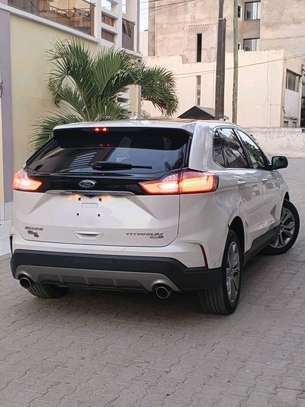 Ford edge 2019 image 10