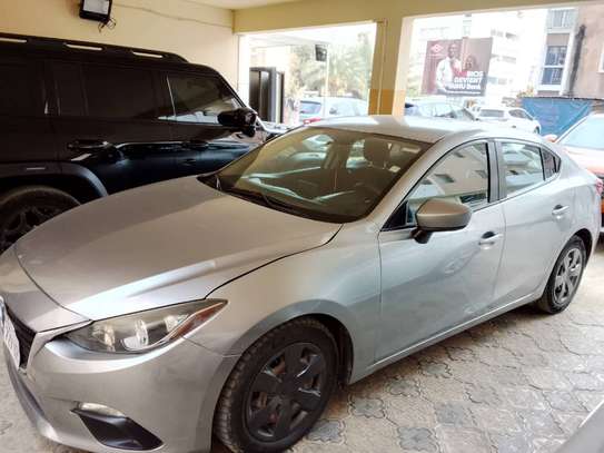Location : Mazda 3 image 2