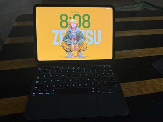 iPad Pro M4 + Keypad + Pencil pro image 3