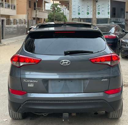 HYUNDAI TUCSON  ANNÉE 2017 image 10