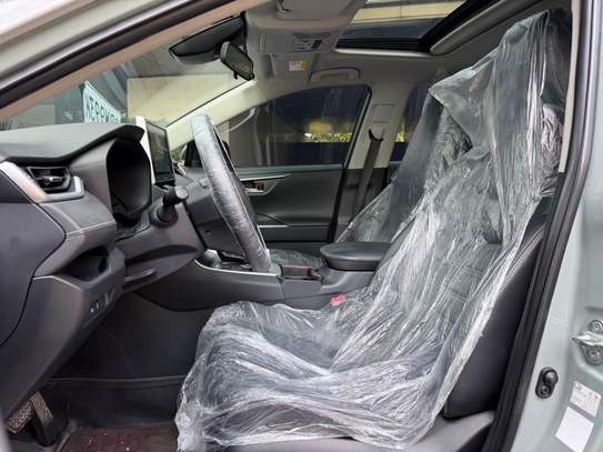 Toyota Rav4 Hybride image 5