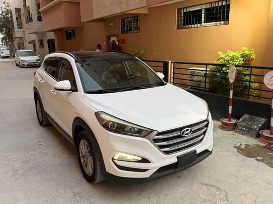 Hyundai Tucson Anne 2018 full options image 3