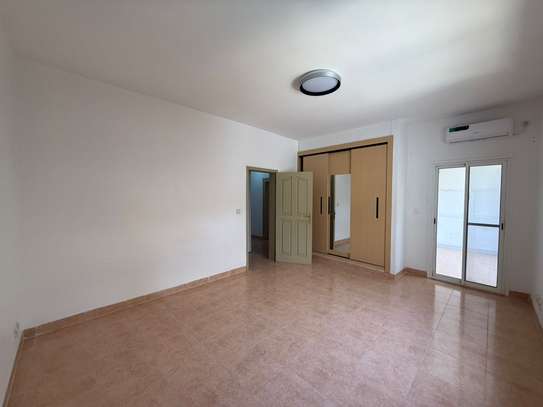 Corniche Almadies - Appartement F5 à louer  - Vue sur mer image 10