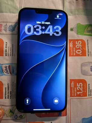 IPhone 14 Plus image 7