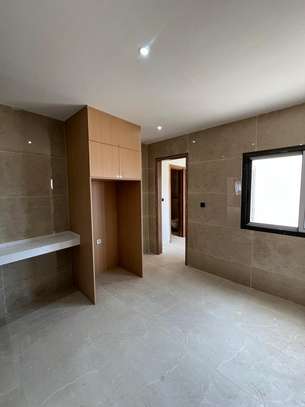 A vendre Duplex F5 9 ème et 10 ème étage image 14