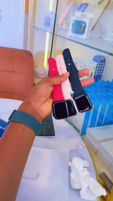 Apple Watch Serie 8 image 2