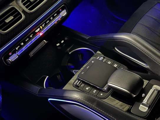 Mercedes-Benz  GLE  AMG 53 2024 image 7