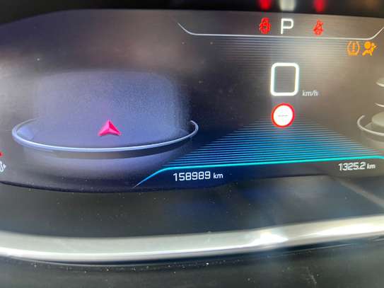 PEUGEOT 3008  ANNÉE 2017 image 2