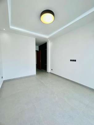 Appartement à vendre à Onomo Yoff sous location image 10