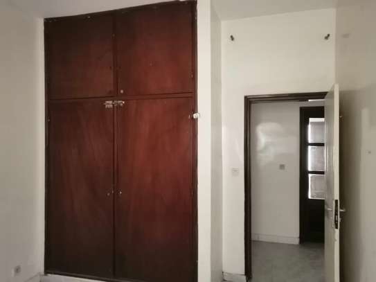 Appartement F4 au RDC avec garage au Scat Urbam image 6