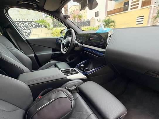 Bmw x6 Année: 2022 image 6