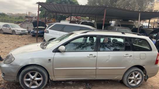 Toyota corolla D4D image 2