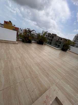 VILLA R+ 4 à louer aux Mamelles image 10