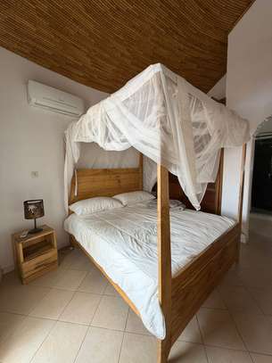 À VENDRE – Villa en résidence bord de mer à Saly image 2