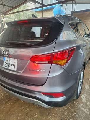 Hyundai Santafe 2016 image 5