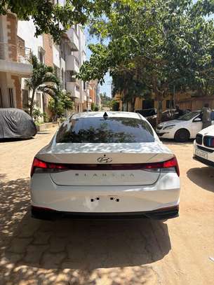 Hyundai Elentra 2021 image 10