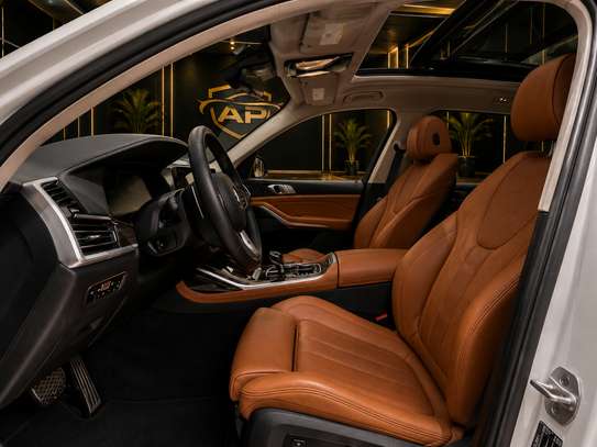 BMW X7 2021 image 7