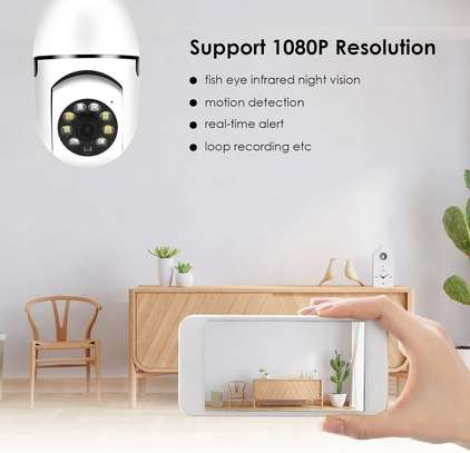 Caméra De Surveillance wifi format Ampoule rotative image 2