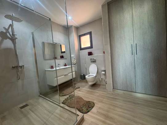 Duplex à louer à Fann résidence image 7