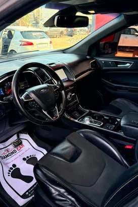 Ford Edge ST image 2