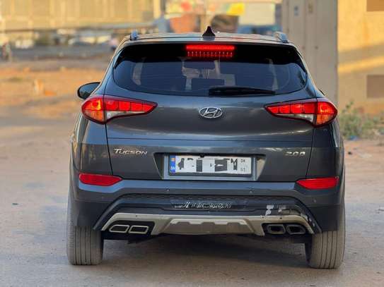 Hyundai Tucson 2017-18 image 12