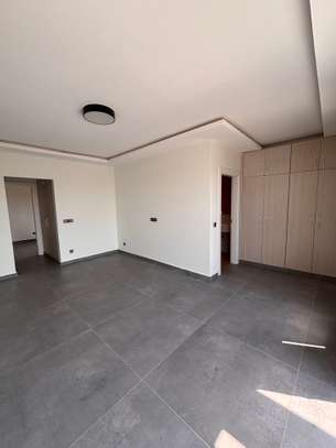EXCLUSIVITÉ – APPARTEMENT F4 NEUF À LIBERTÉ 1 image 4