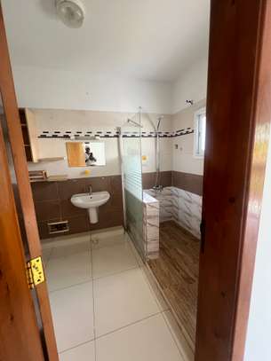 Belle villa F5 à louer sur la VDN image 10