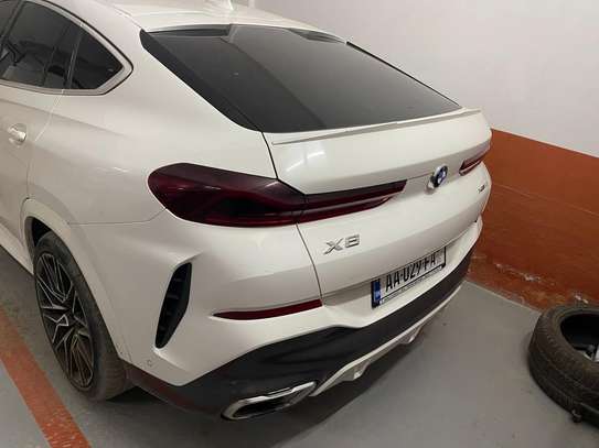 BMW X6 M Sport Année 2023 image 11