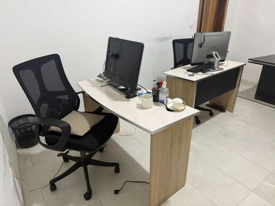 Vente Matériel de Bureaux Ordinateurs Fixe Sièges image 14