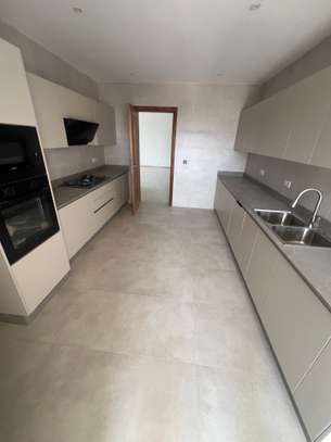 A vendre des  F5 de haut standing à FANN image 14