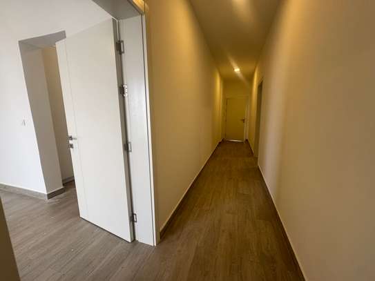 Appartement point E picine olympique image 8