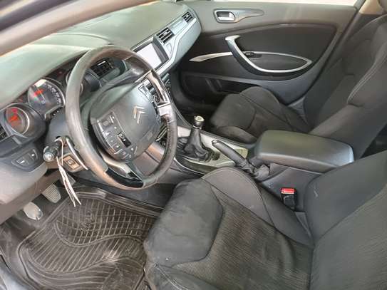 CITROEN C5 2012 image 6