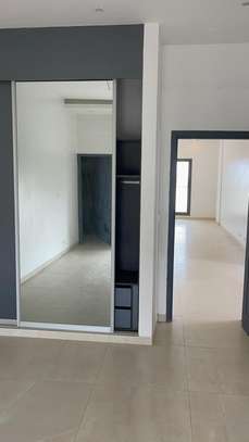 Appartement F4 à louer aux Mamelles image 9