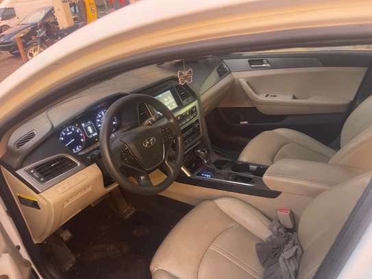 Hyundai sonata 2015 image 6