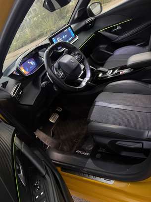 PEUGEOT 208 Gt line 2020 image 15