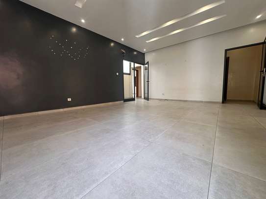 APPARTEMENT F3+ PARKING  A LOUER image 3