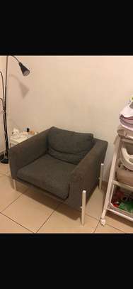 Salon cuir 6 places gris +1 canape en tissu offert image 3