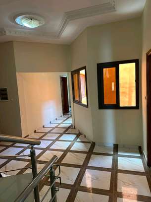 Villa a louer aux Almadies image 11
