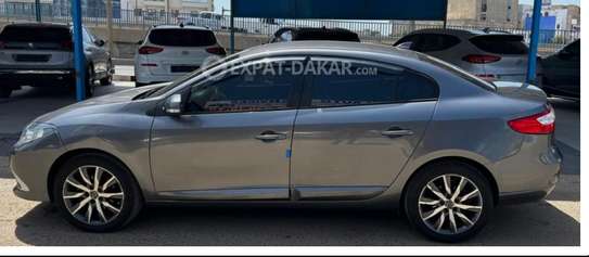 Renault SM3 essence full options image 2